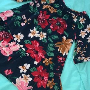 Old navy 2t navy floral dress.